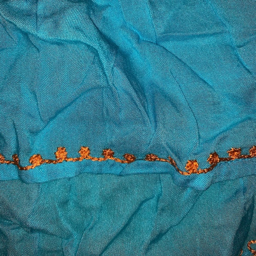 CACHE Tassel and Beaded Cover-Up - Picture 3 of 10